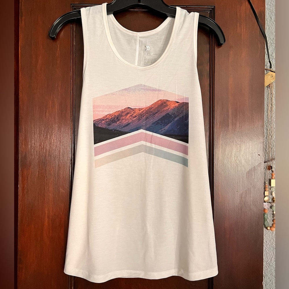 All In Motion Women’s Tank. Medium. Brand New